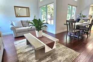 212 Marin Ct, Vacaville, CA 95687 - Photo 2