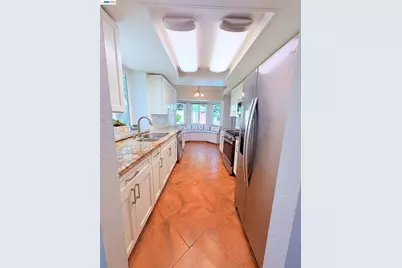 212 Marin Ct, Vacaville, CA 95687 - Photo 10