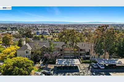 715 Heath Ct #390, Hayward, CA 94544 - Photo 2