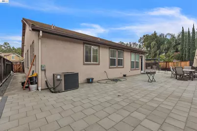 90 Bergamot Ct, Oakley, CA 94561 - Photo 14