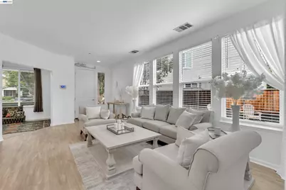90 Bergamot Ct, Oakley, CA 94561 - Photo 8