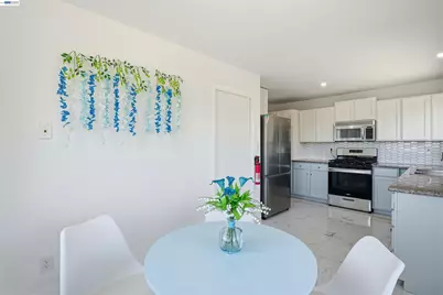 3021 Glynis Dr, Richmond, CA 94806 - Photo 12