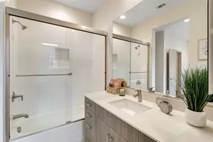 1357 Pullman, Oakland, CA 94607 - Photo 30