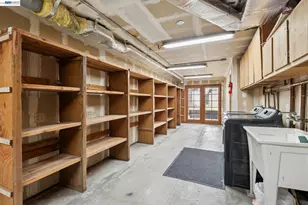 1615 Sherman St, Alameda, CA 94501 - Photo 34