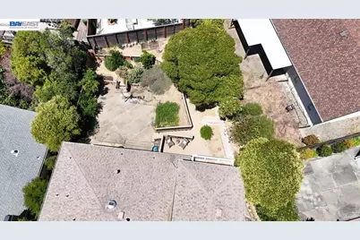4592 Edwards Ln, Castro Valley, CA 94546 - Photo 40