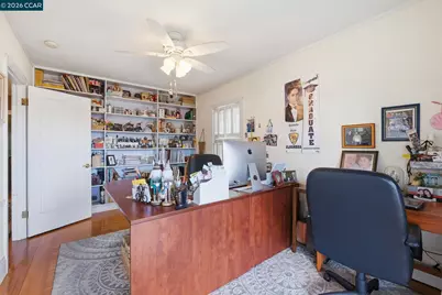 1225 Ulfinian Way, Martinez, CA 94553 - Photo 18
