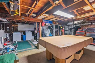 1225 Ulfinian Way, Martinez, CA 94553 - Photo 32