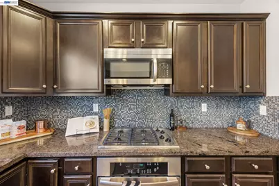 246 Sullivan Way, Hayward, CA 94541 - Photo 12