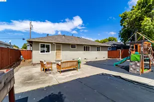 832 Serra Dr, San Leandro, CA 94578 - Photo 36