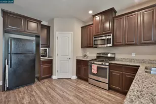 305 Gold Creek Dr, Valley Springs, CA 95252 - Photo 12