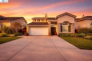 15100 Shining Star Ln, San Leandro, CA 94579 - Photo 16
