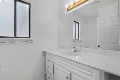 410 Monaco Ave, Union City, CA 94587 - Photo 30