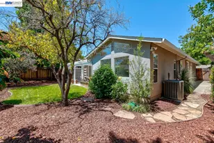 1624 English Dr, San Jose, CA 95129 - Photo 30
