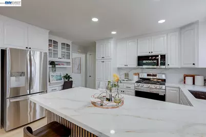 1624 English Dr, San Jose, CA 95129 - Photo 14