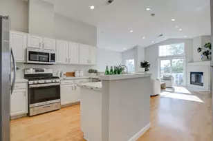 112 Camerota Way, Redwood City, CA 94065 - Photo 10