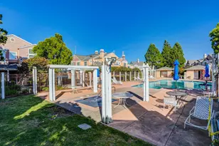 112 Camerota Way, Redwood City, CA 94065 - Photo 46