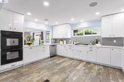16683 Kildare Rd, Castro Valley, CA 94578 - Photo 22