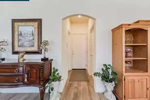 10552 Clarks Fork Cir, Stockton, CA 95219 - Photo 18