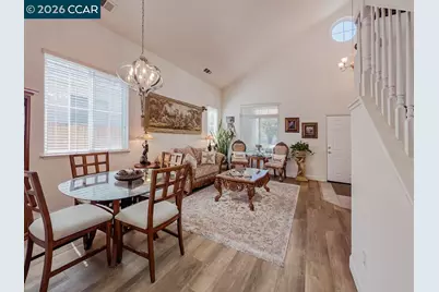 10552 Clarks Fork Cir, Stockton, CA 95219 - Photo 4
