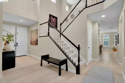4247 Christopher Michael Ct, Tracy, CA 95377 - Photo 4