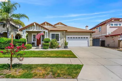 2611 Torrey Pines Dr, Brentwood, CA 94513 - Photo 2