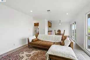 2101 Vanderslice Ct, Walnut Creek, CA 94596 - Photo 6