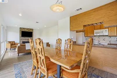 2101 Vanderslice Ct #18, Walnut Creek, CA 94596 - Photo 12