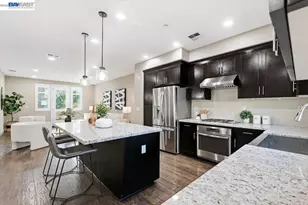 5423 Iron Horse Pkwy, Dublin, CA 94568 - Photo 12