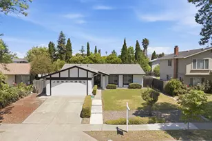 34042 Rowland Dr, Fremont, CA 94555 - Photo 2
