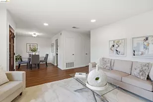 2662 Tamalpais Dr, Pinole, CA 94564 - Photo 14