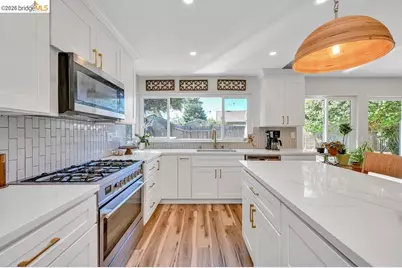 1100 Ames Ct, Antioch, CA 94509 - Photo 10