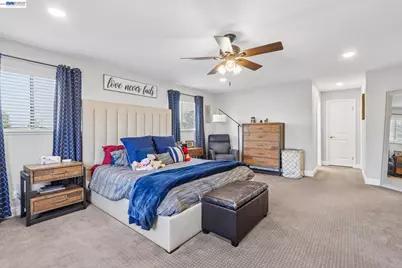 24653 Surrey Way, Hayward, CA 94544 - Photo 14