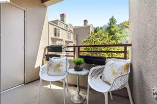 280 Caldecott Ln, Oakland, CA 94618 - Photo 18