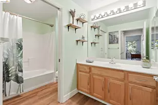 280 Caldecott Ln, Oakland, CA 94618 - Photo 30
