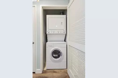 280 Caldecott Ln #202, Oakland, CA 94618 - Photo 28