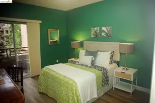 280 Caldecott Ln, Oakland, CA 94618 - Photo 28