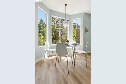 280 Caldecott Ln #202, Oakland, CA 94618 - Photo 6
