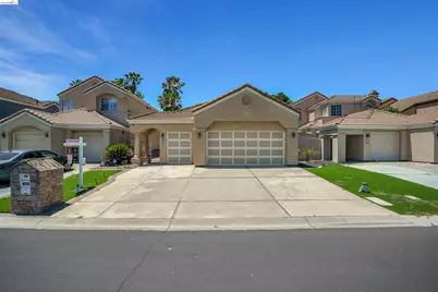 1952 Cherry Hills Dr, Discovery Bay, CA 94505 - Photo 2