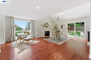 7981 Surrey Ln, Oakland, CA 94605 - Photo 6