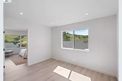 6223 Valroy Dr, San Jose, CA 95123 - Photo 28