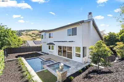 6223 Valroy Dr, San Jose, CA 95123 - Photo 74