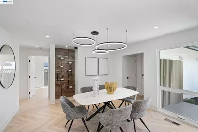 6223 Valroy Dr, San Jose, CA 95123 - Photo 16