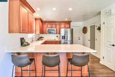 5491 Florida Dr, Concord, CA 94521 - Photo 16