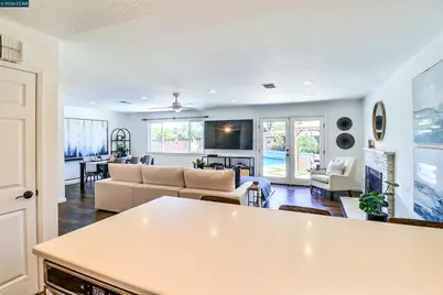 5491 Florida Dr, Concord, CA 94521 - Photo 20
