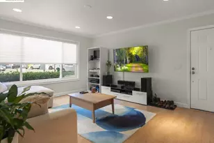150 Aurora Plaza, Union City, CA 94587 - Photo 18