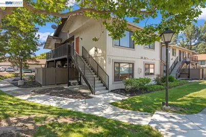 150 Aurora Plz, Union City, CA 94587 - Photo 1
