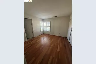 7693 Galloway Dr, San Jose, CA 95135 - Photo 8