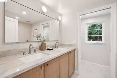 156 Hazel Lane, Piedmont, CA 94611 - Photo 38