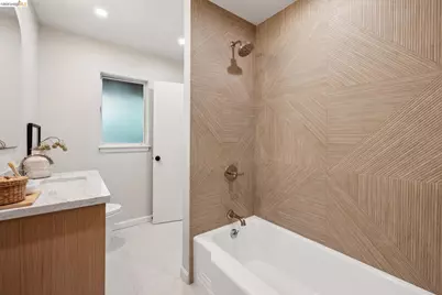 156 Hazel Lane, Piedmont, CA 94611 - Photo 34