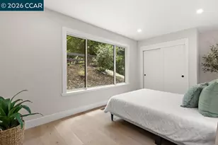 16 Sunnyside Ct, Orinda, CA 94563 - Photo 34